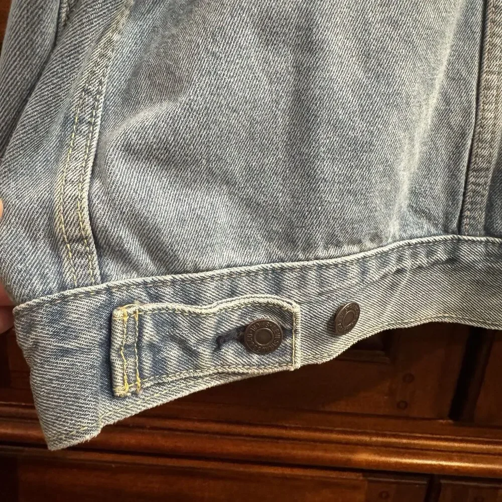 Levi’s Men’s Trucker Denim Standard Jacket Light Wash Button Front XXL NWT
